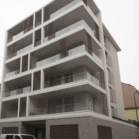 Apartment Design & New Center *